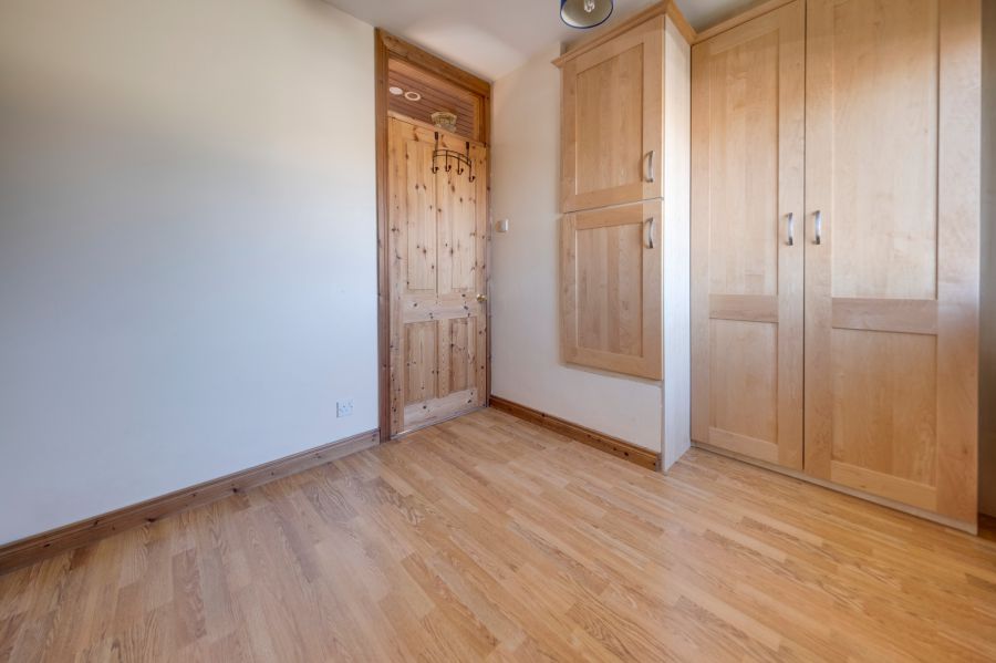 43 Greenvale Park