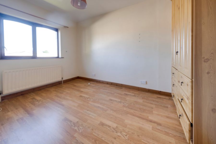 43 Greenvale Park
