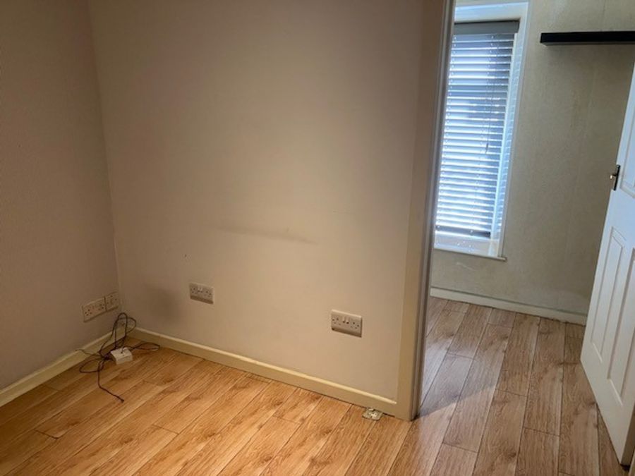 11B Queen Street