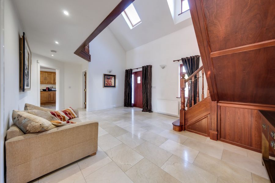 11 Auburn Drive