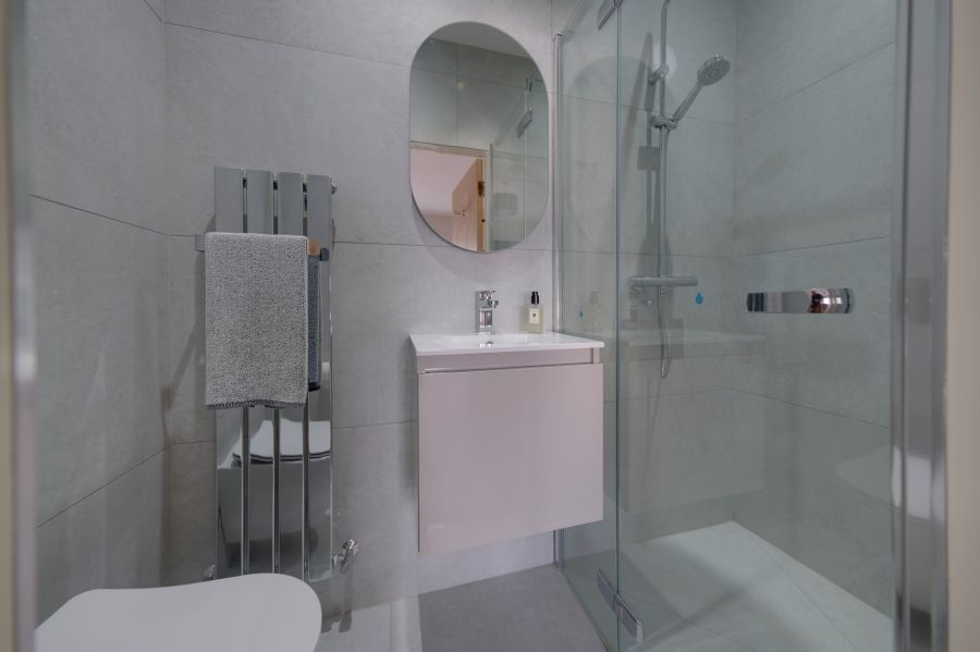 10 Cedar Park 10 Cedar Park