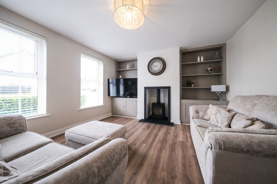 31 Farm Lodge Lane