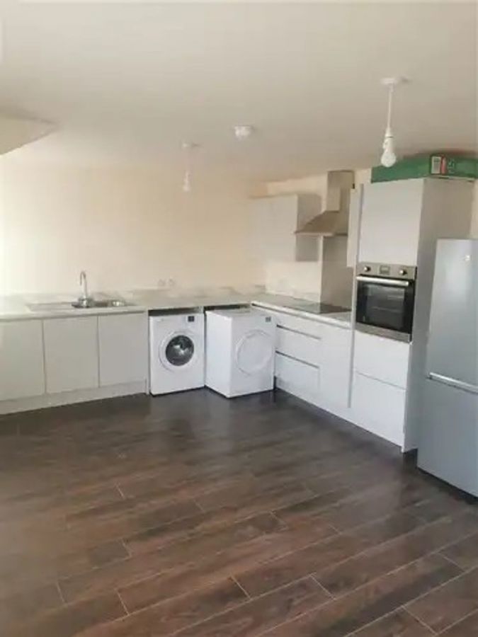 Flat 12, 24 Market Street