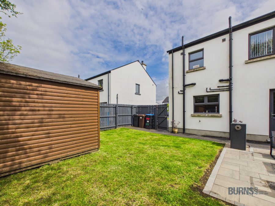 4 Glovers Lane