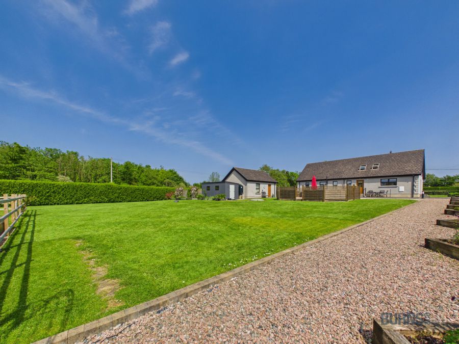 83 Ballymoughan Road