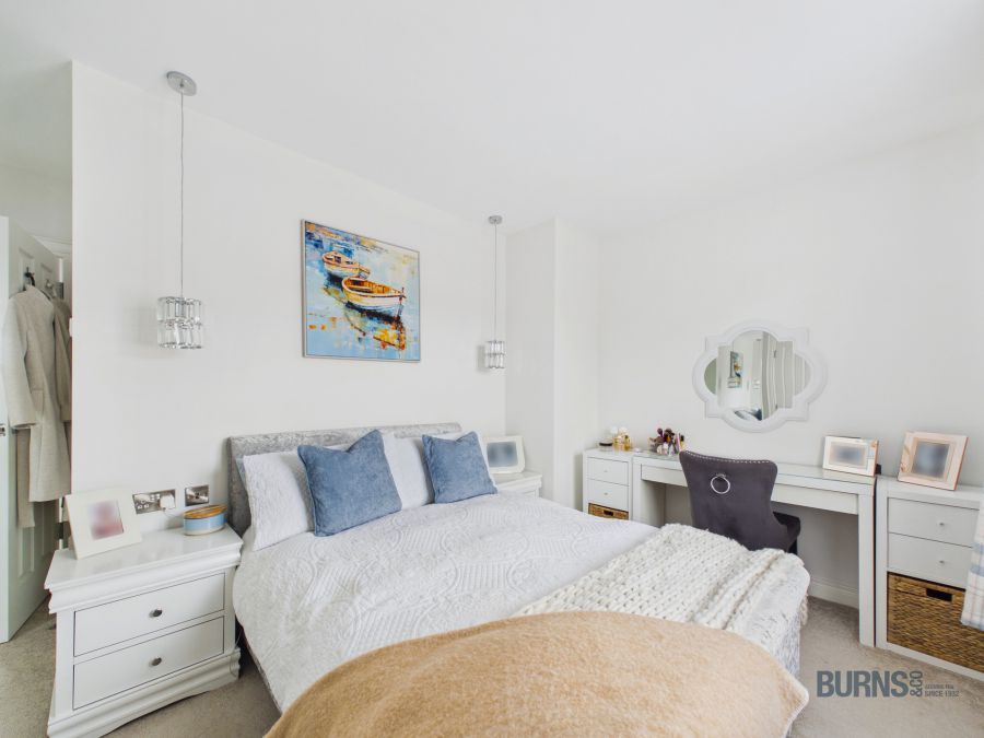 5 Foxfield Park