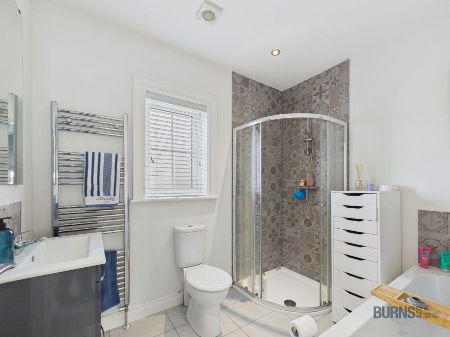 5 Foxfield Park