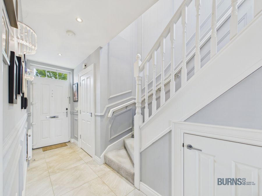 5 Foxfield Park