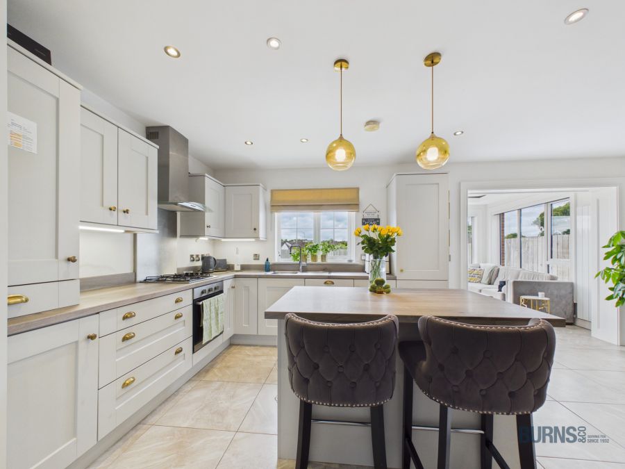 5 Foxfield Park