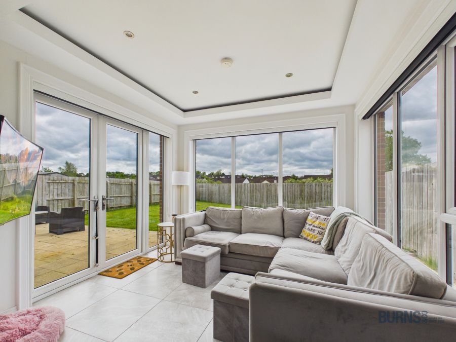 5 Foxfield Park