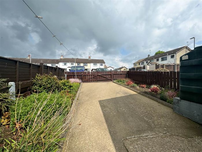 63 Greenvale Park 63 Greenvale Park