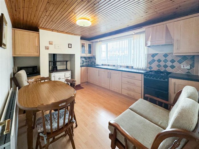 63 Greenvale Park 63 Greenvale Park