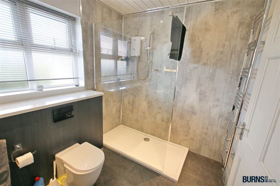1 Glenshane Manor