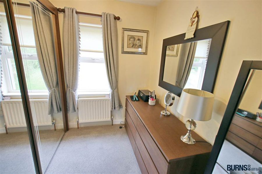 1 Glenshane Manor