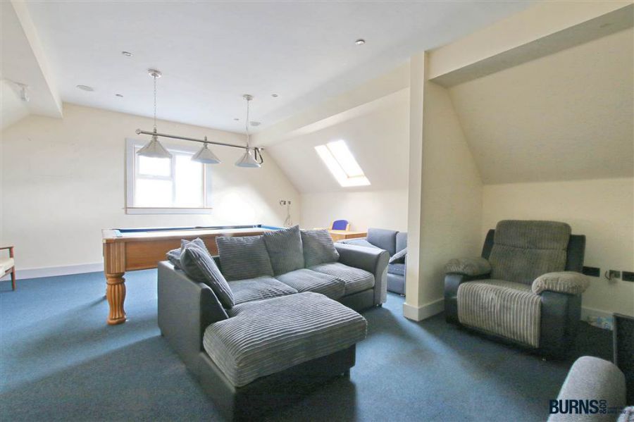 1 Glenshane Manor