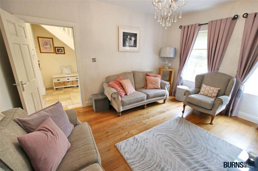 1 Glenshane Manor