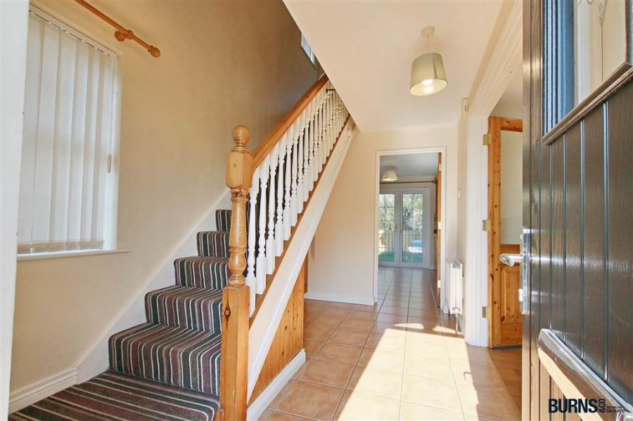 10 Cluain Ghlas Crescent