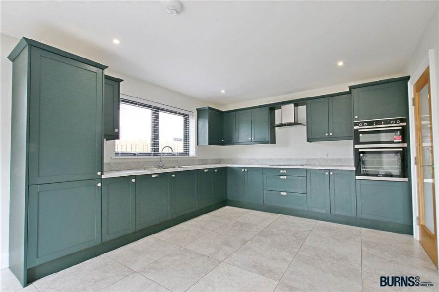 3 Ampertaine Manor
