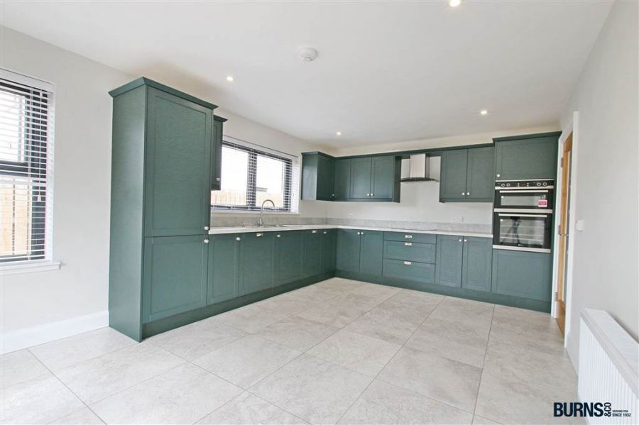 3 Ampertaine Manor