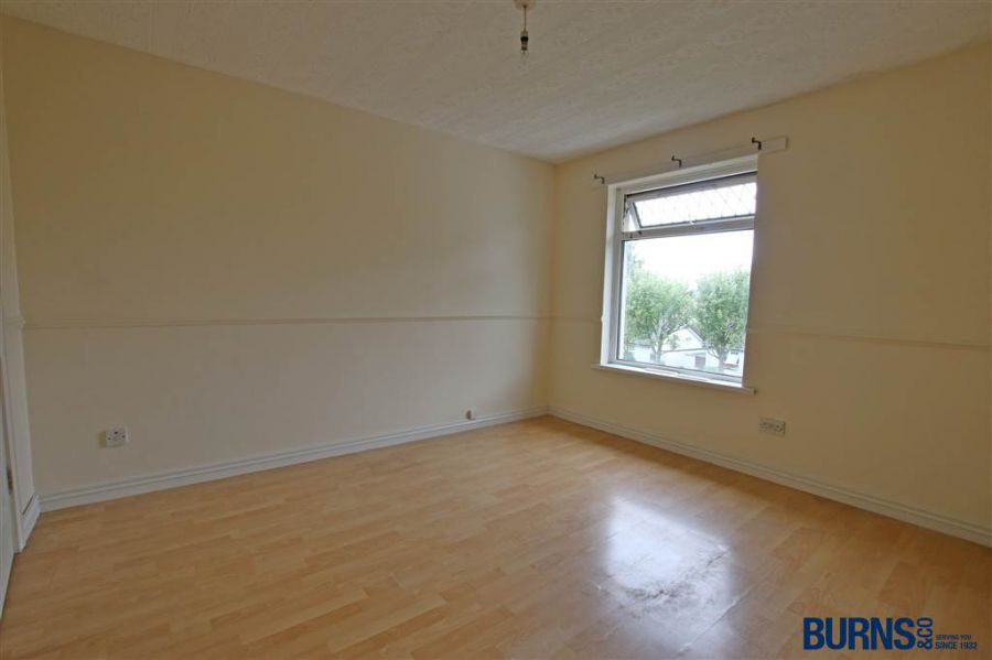 6 Bradley Park