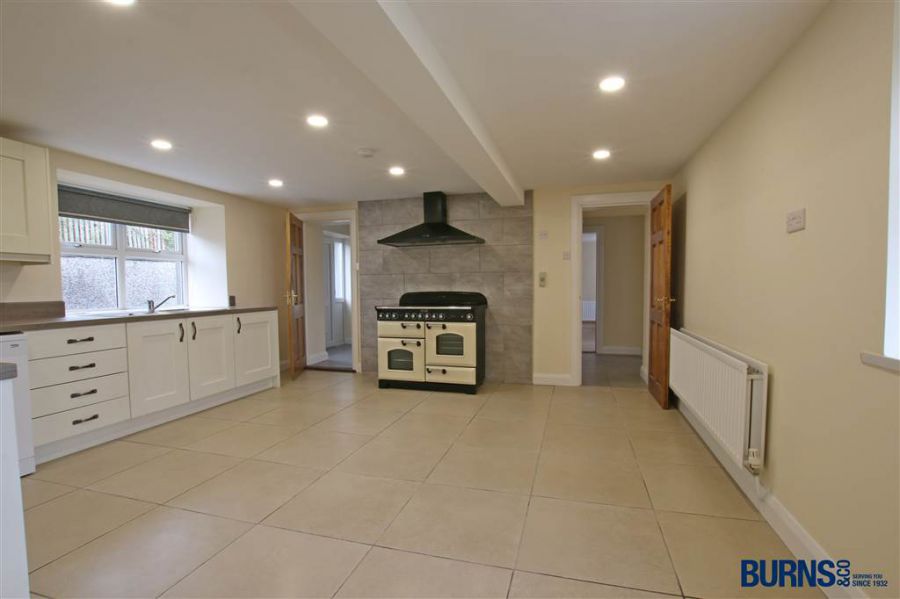 48 Lismoyle Road