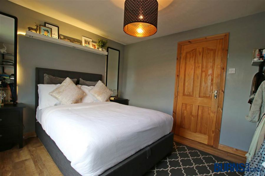 15 Meetinghouse Avenue