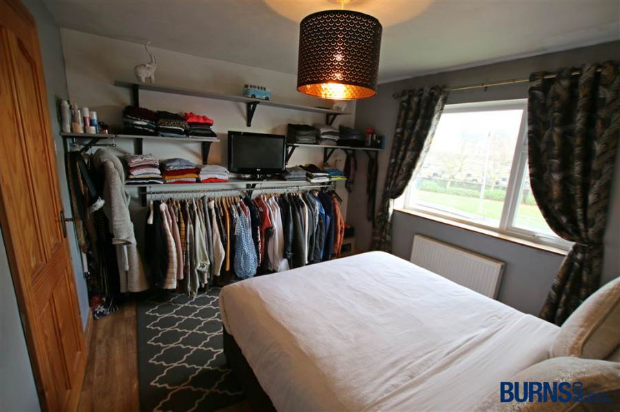 15 Meetinghouse Avenue