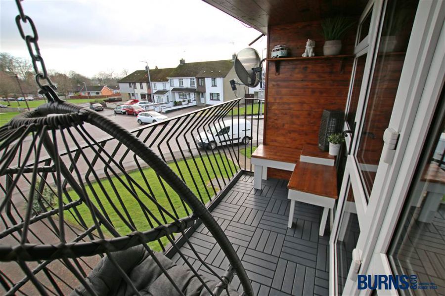 15 Meetinghouse Avenue