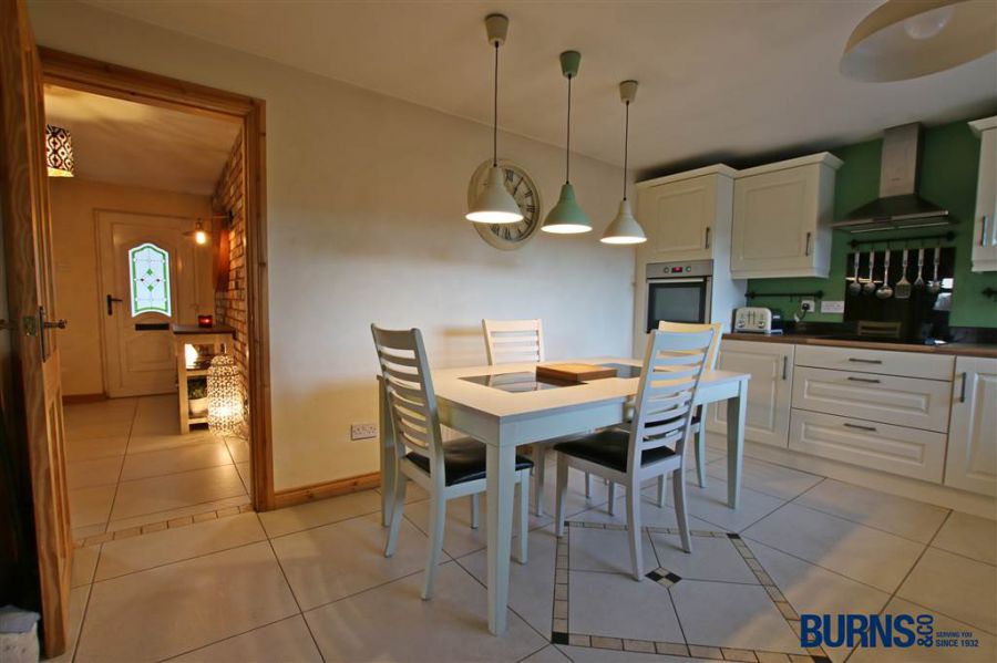 15 Meetinghouse Avenue