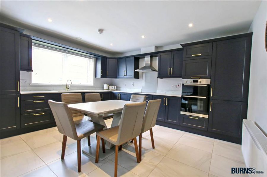 8 Cloneen Drive