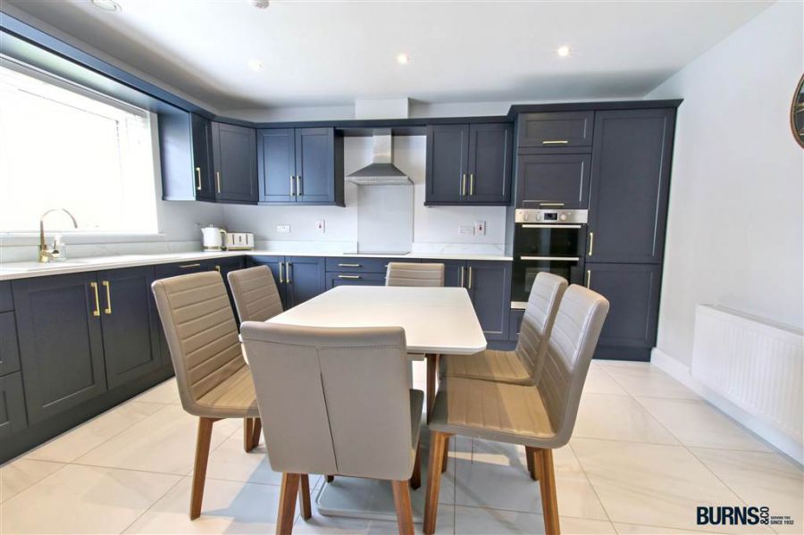 8 Cloneen Drive