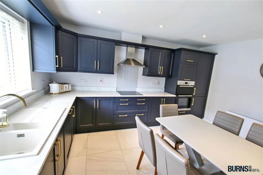 8 Cloneen Drive