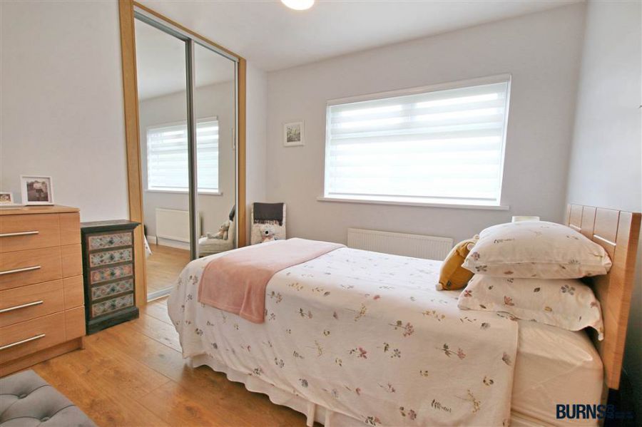 19 Calmore Park