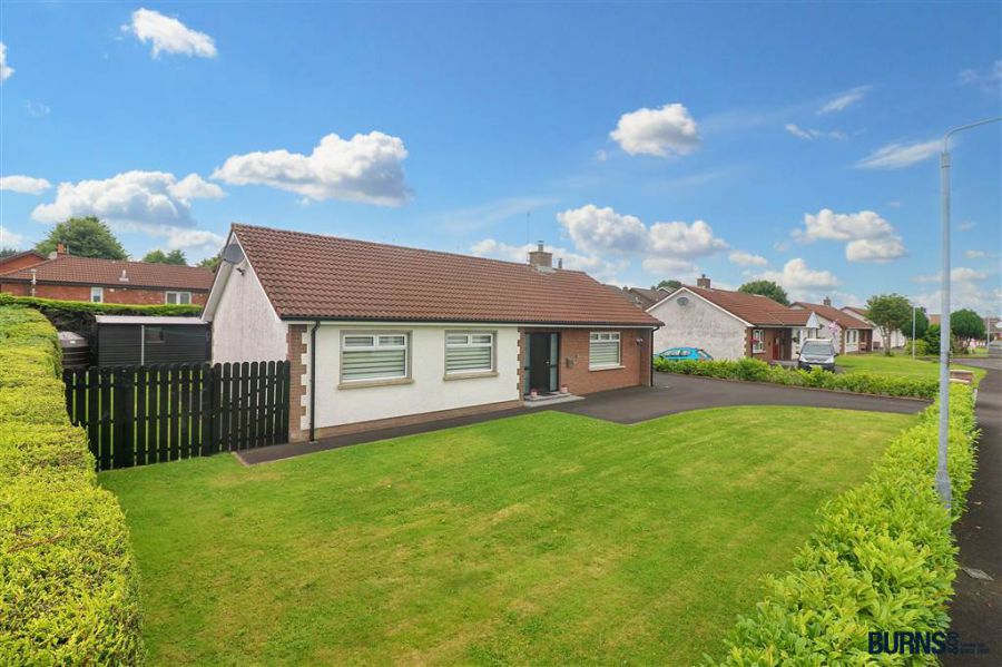 19 Calmore Park
