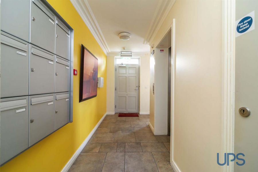 Apt 7 Kinlough House, 2A Stockmans Avenue