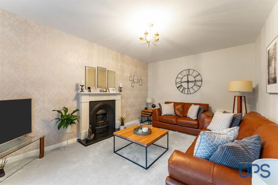 95 St James Meadow