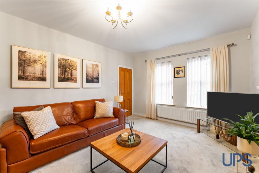 95 St James Meadow