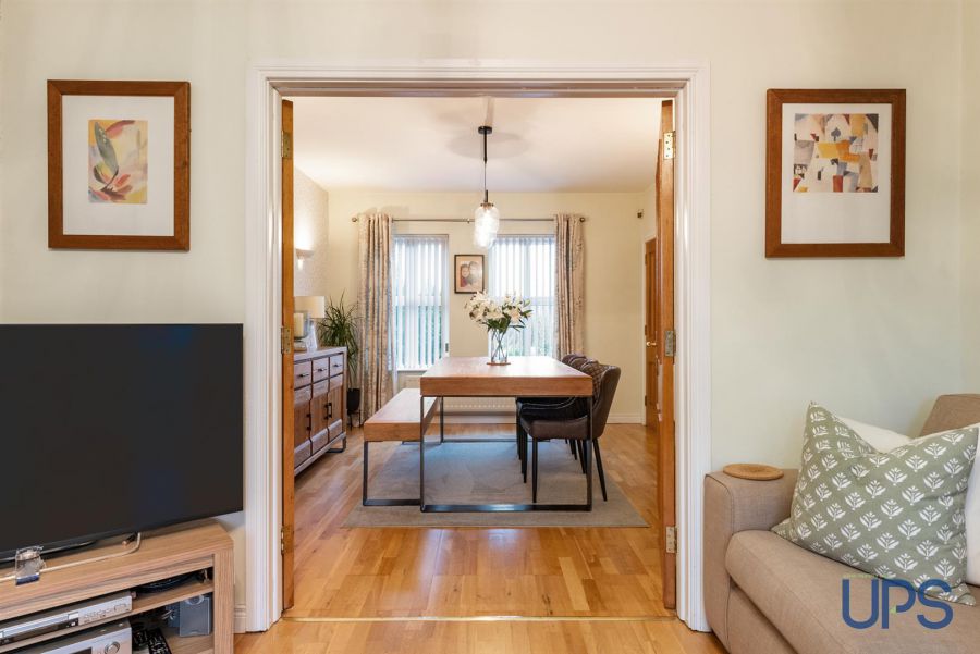 95 St James Meadow