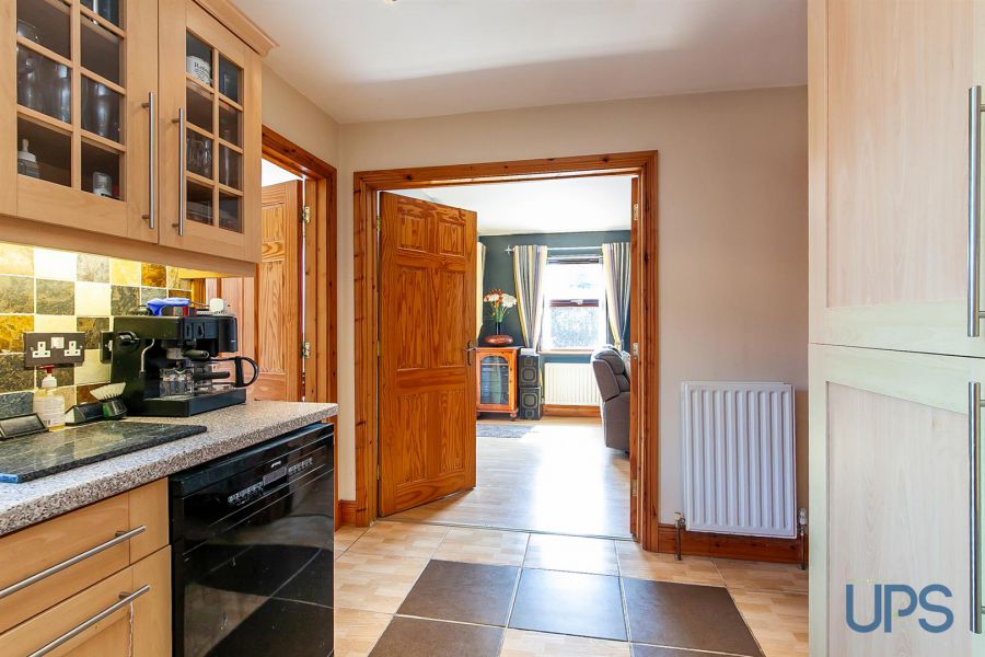 44 Barnfield Road