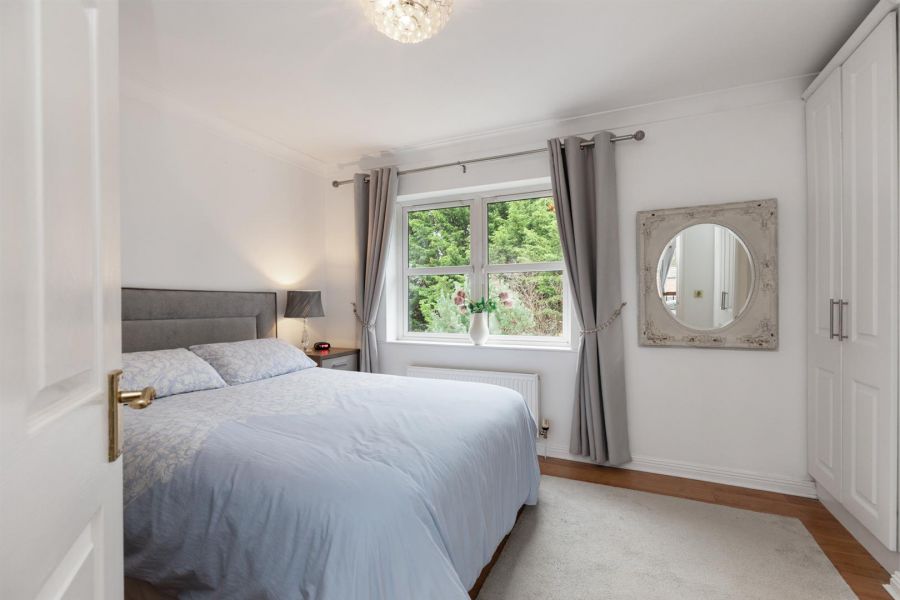 11 St Annes Road