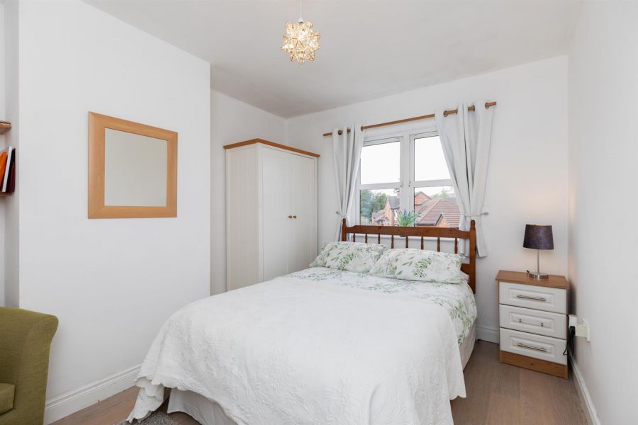 11 St Annes Road