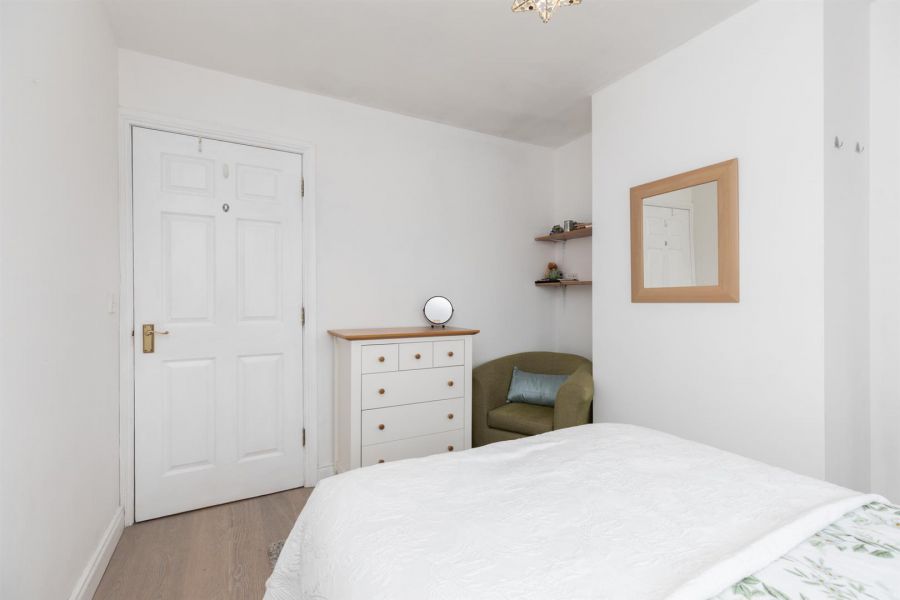 11 St Annes Road
