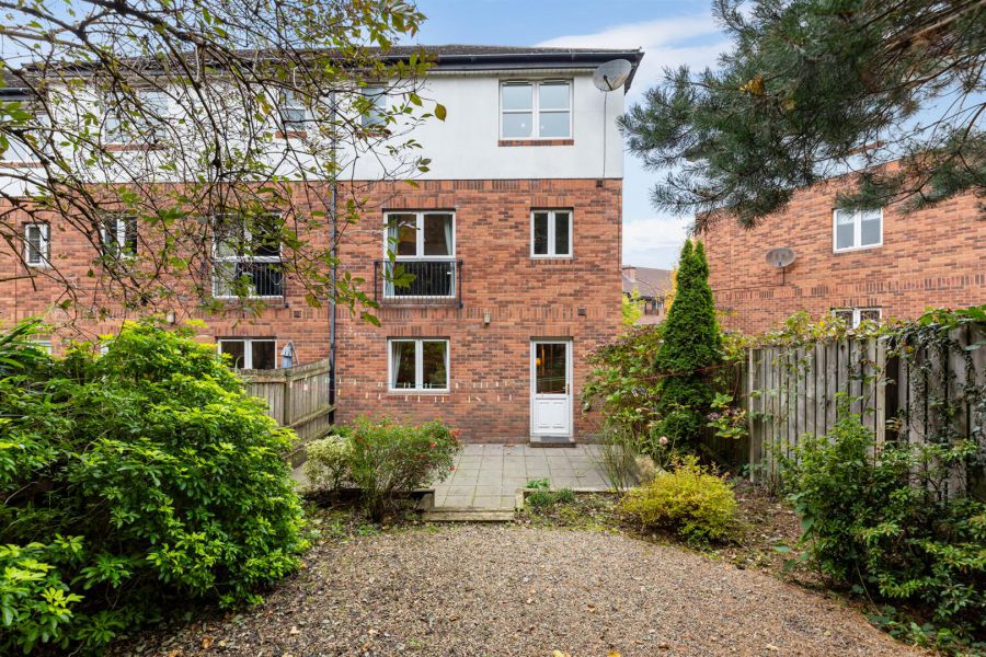 11 St Annes Road