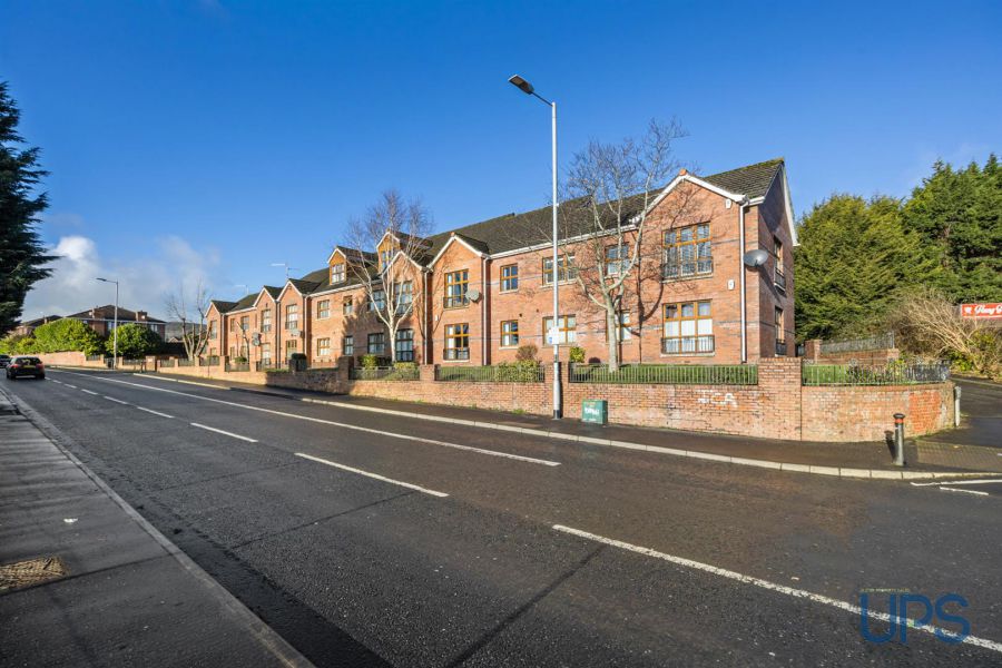 Apt 13 Rath Mor,45 stewartstown road, belfast, BT11 9FZ