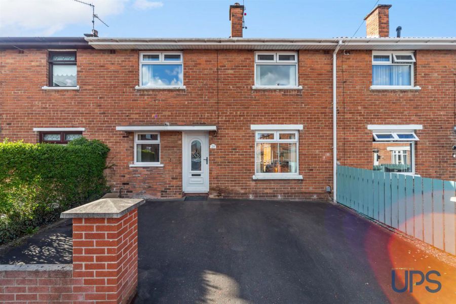 20 Andersonstown Grove