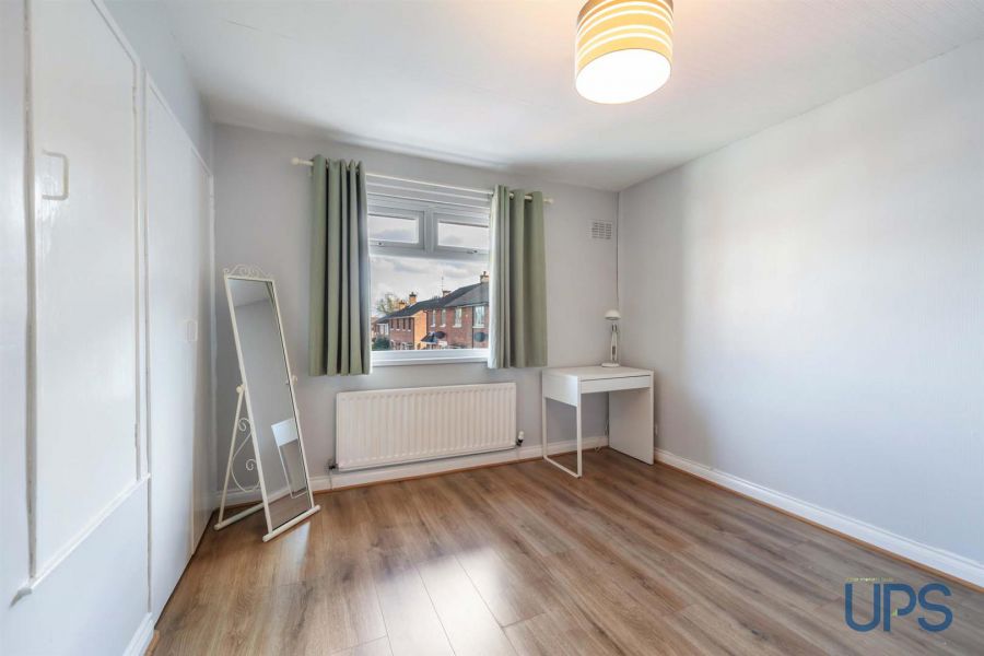 20 Andersonstown Grove