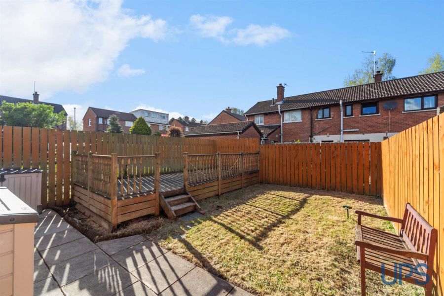 20 Andersonstown Grove