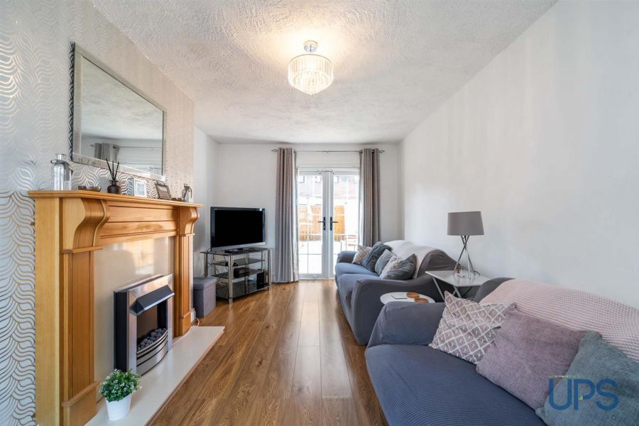 20 Andersonstown Grove