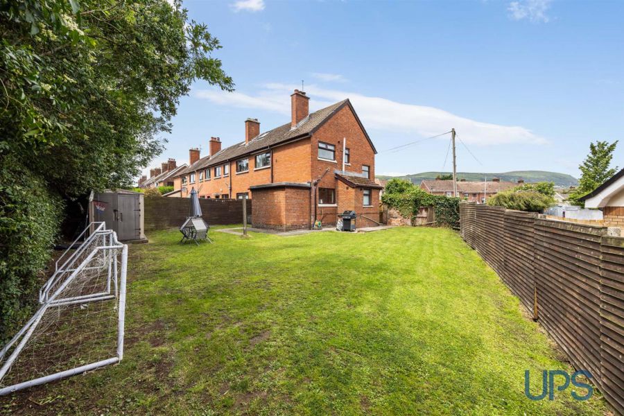 22 Benraw Road
