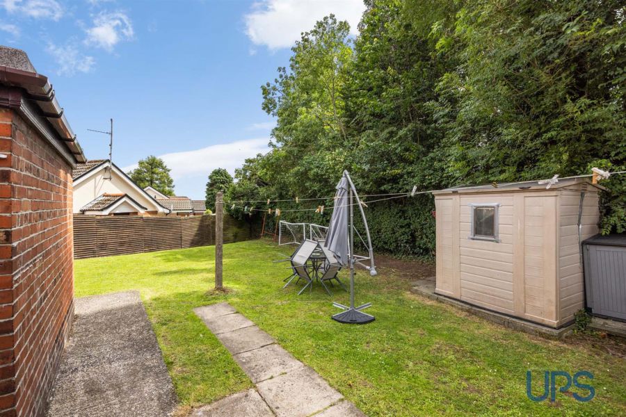 22 Benraw Road